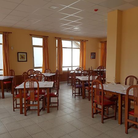 Hostal Orly Кампонарая Экстерьер фото