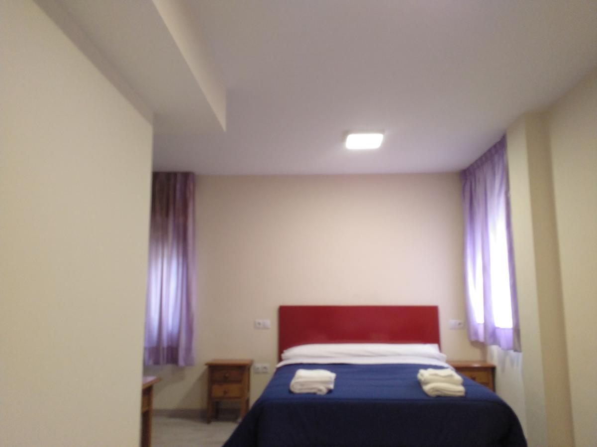 Hostal Orly Кампонарая Экстерьер фото